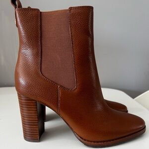 NEW Lauren Ralph Lauren Mylah Leather Bootie Size 8.5